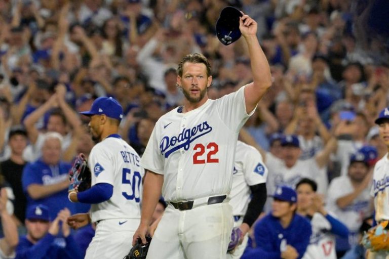 Clayton Kershaw makes history with 3,000 strikeouts