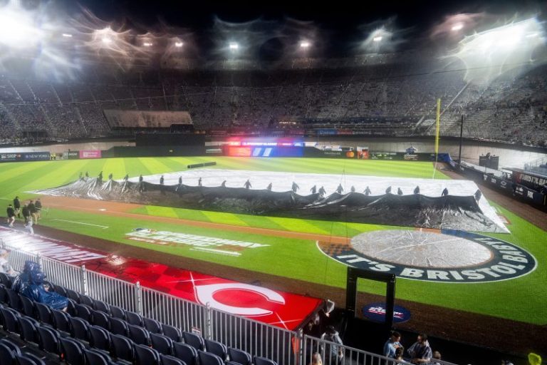 Braves-Reds weather updates: MLB Speedway Classic suspended