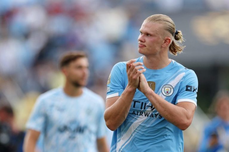 Premier League predictions: Who are top title contenders?