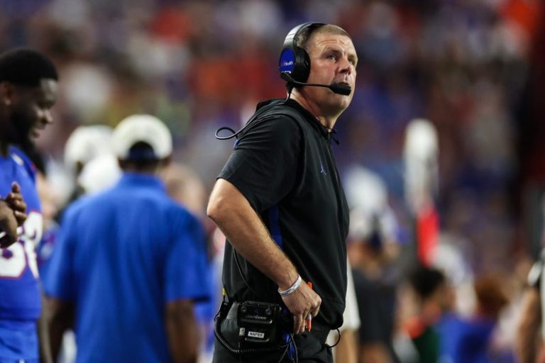 Consider this the last chance for Billy Napier to save job at Florida